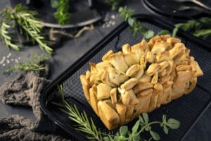 Rezept Kräuterbutter-Zupfbrot